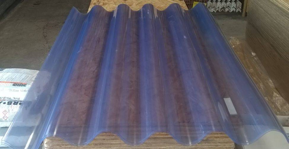Plaque translucide profil Everite PVC